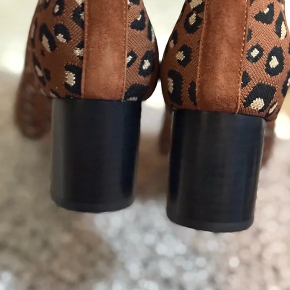 Silent D Women's Brown Heeled Boots - Picture 5 of 12